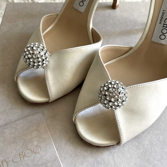 Jimmy Choo Sacora 85 - Picture 3 of 16